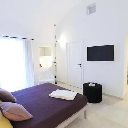 Anpati House Aparthotel *