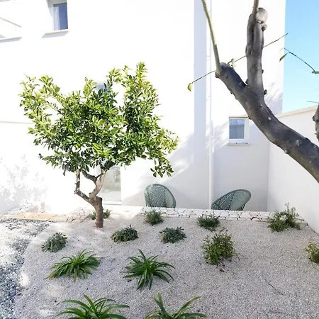 Aparthotel Anpati House Monopoli