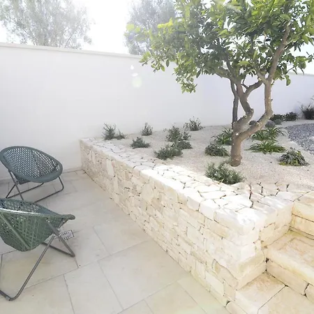 Anpati House Monopoli